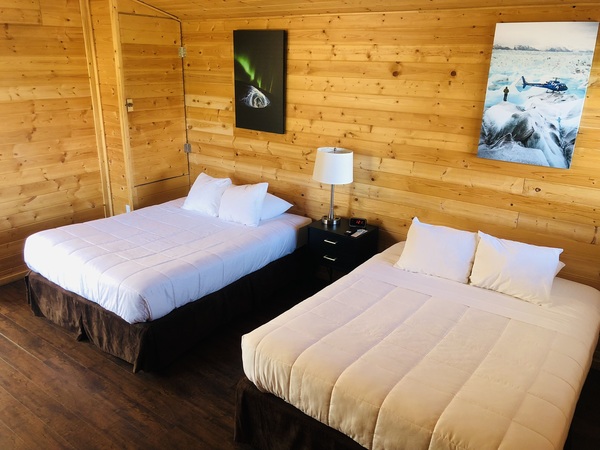 Double Queen Cabin Photo 10