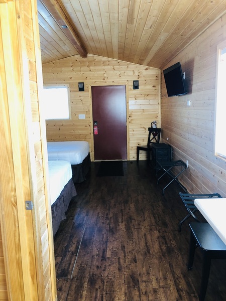 Double Queen Cabin Photo 17